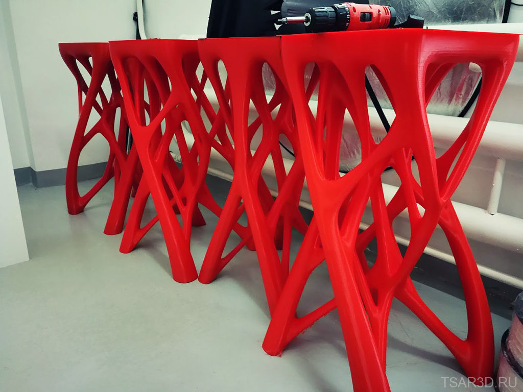 напечатанный на 3D принтере Царь3D барный стул